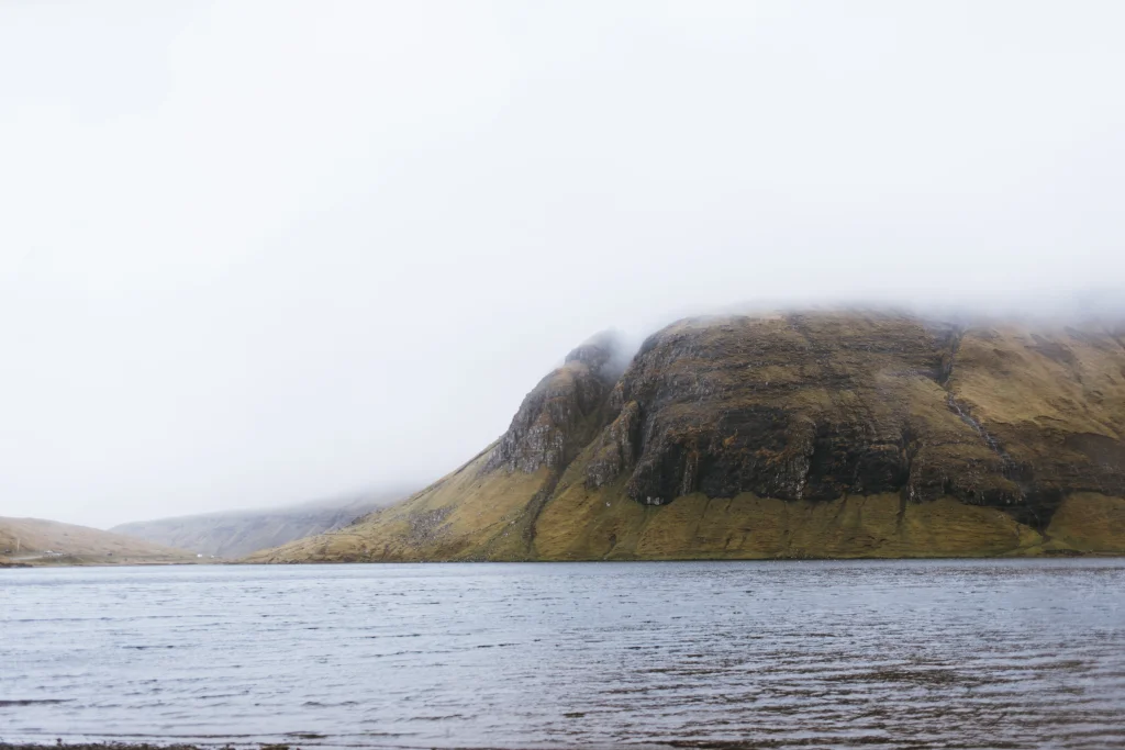Leynavatn-Vestmanna-Hike-Villagepath-Faroe-Islands