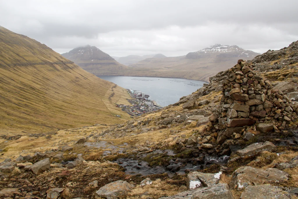 2020-04-16-fuglafj-r-ur-hellurnar-109-img-0020-jpg