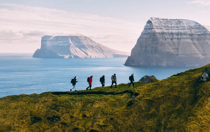 Føroyskt gestablídni í verki - Ferðaleiðarar