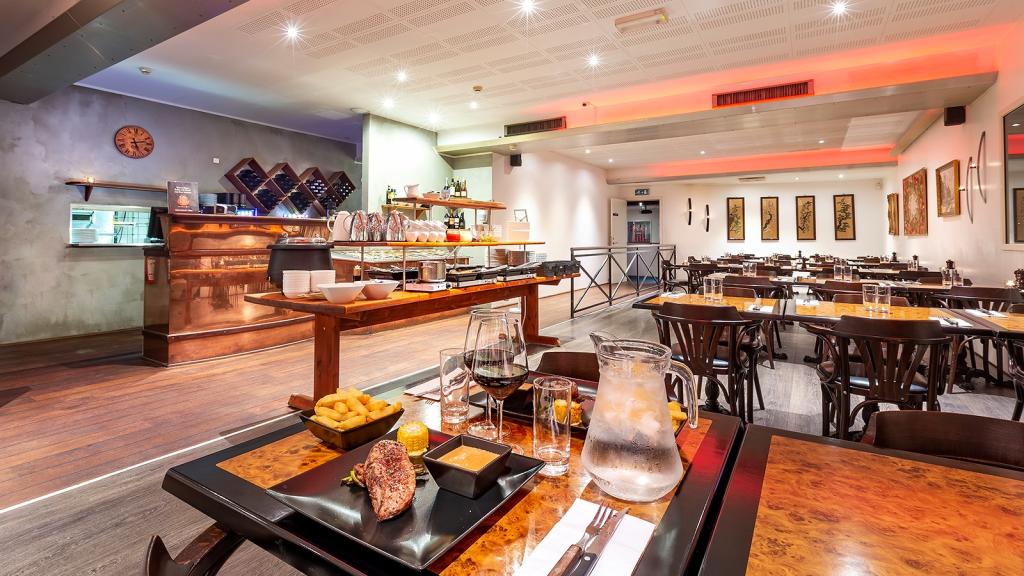 Restaurant Bowling