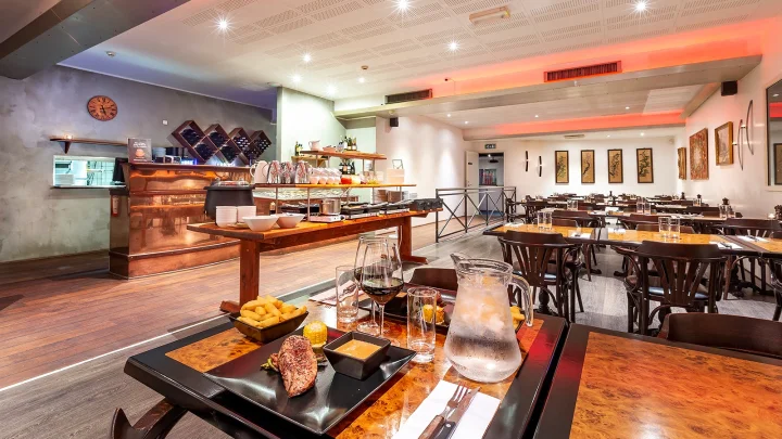 Restaurant Bowling