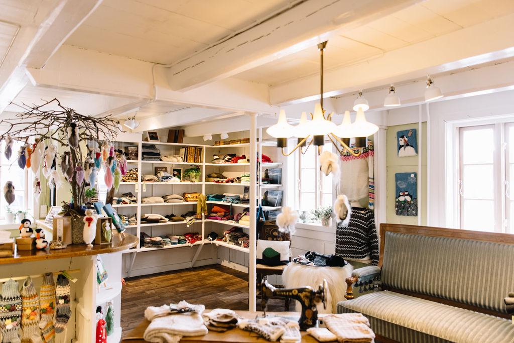 The cosy handicraft shop in Fuglafjørður has a large variety of beautiful goods