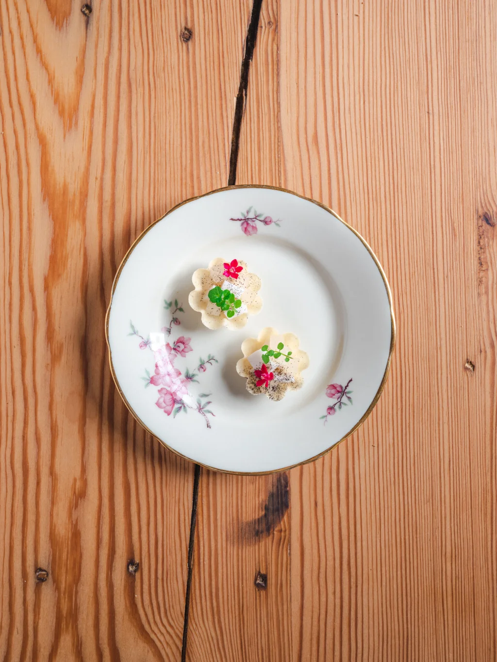 Food plate prepared by restaurant RÆST of the Faroe Islands. 